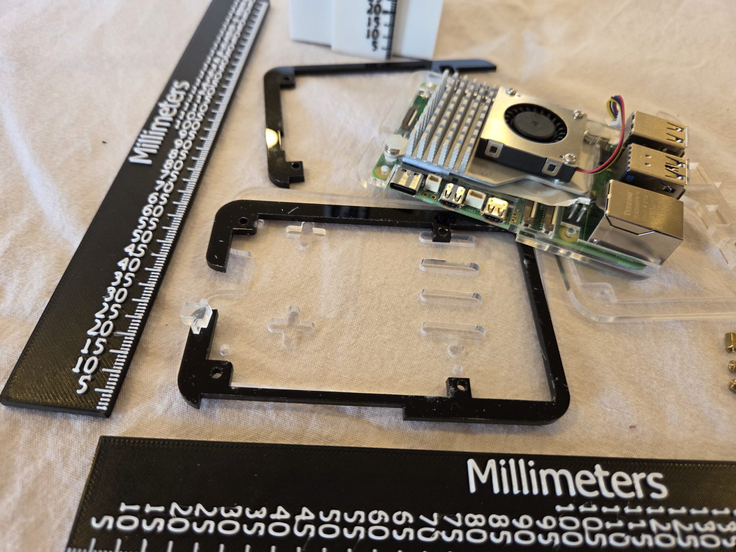 Transparent Acrylic Case for Raspberry Pi 5 — Clear Snap-Fit - Image 12