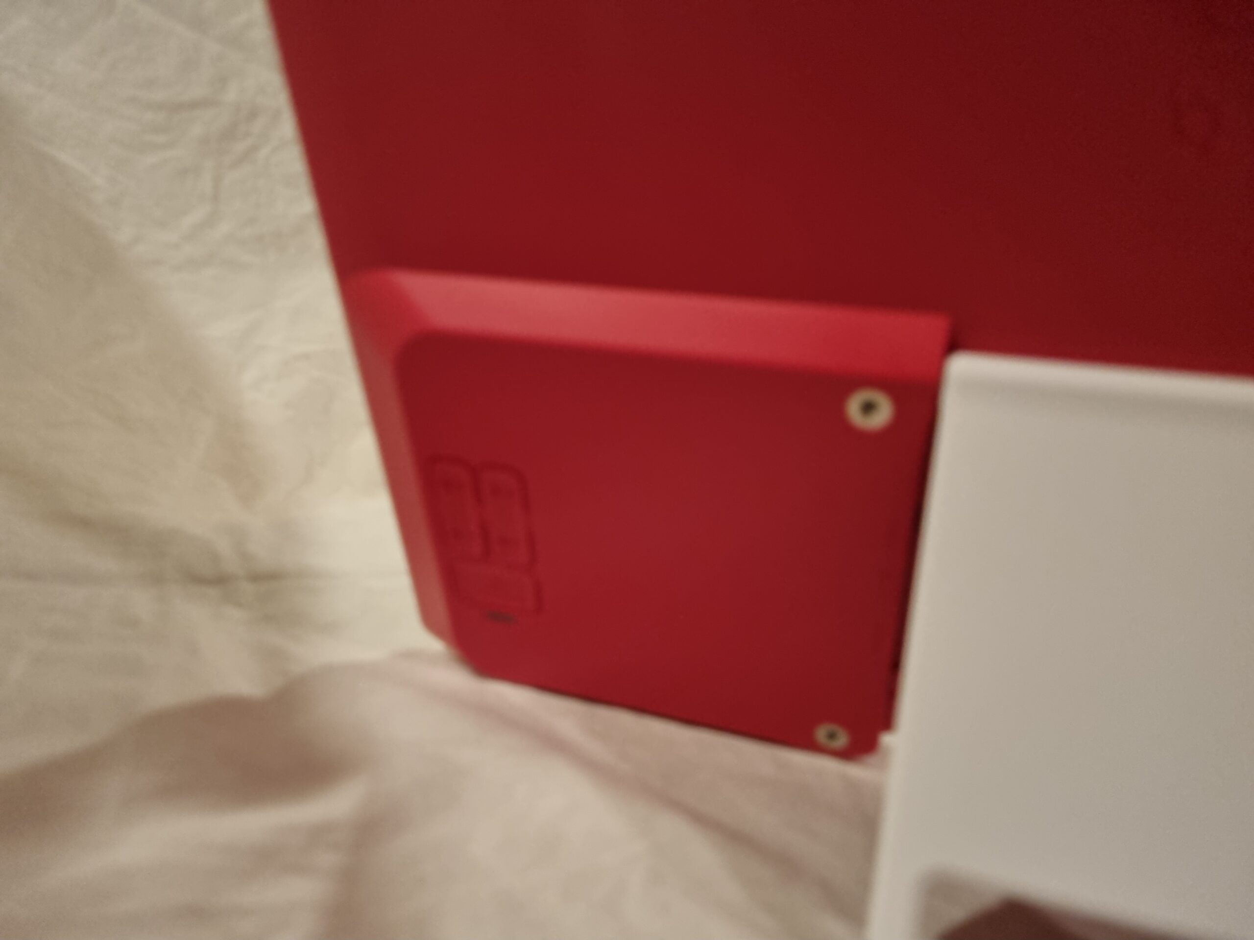 Raspberry Pi Display Module Monitor – Red & White 50-75ch - Image 6